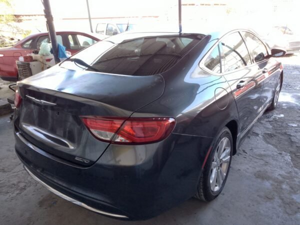 Chrysler 200 C 2015 - Image 5