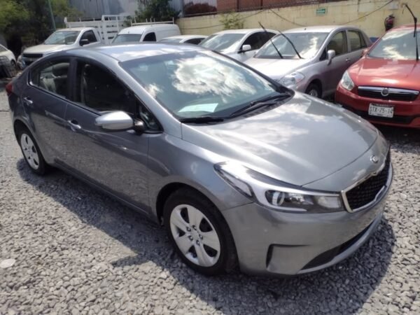 KIA FORTE 2017 - Image 6