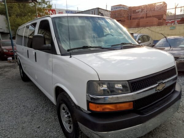 CHEVROLET EXPRESS VAN 2016 15 PASAJEROS - Image 7