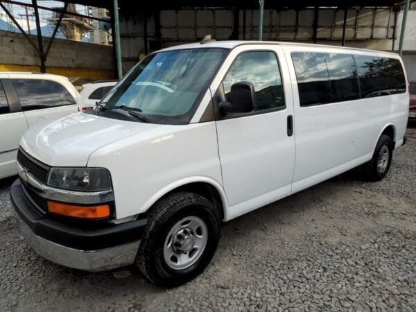 CHEVROLET EXPRESS VAN 2016 15 PASAJEROS