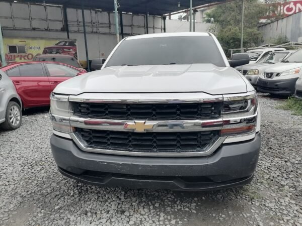 CHEVROLET SILVERADO 2016 - Image 2