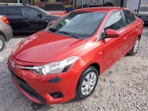 TOYOTA YARIS 2017