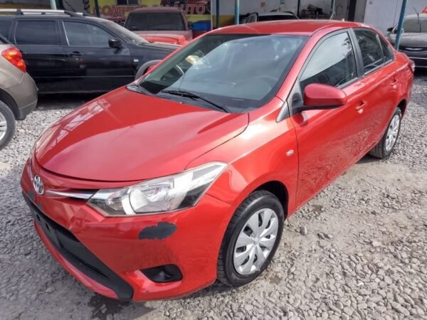 TOYOTA YARIS 2017