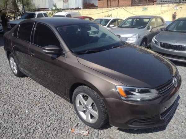 VOLKSWAGEN JETTA 2016 - Image 4