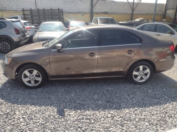 VOLKSWAGEN JETTA 2016 - Image 8