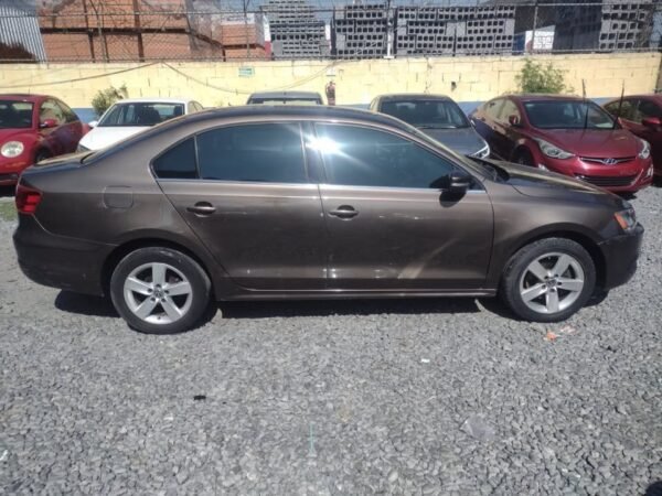 VOLKSWAGEN JETTA 2016 - Image 9