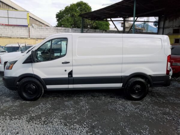 FORD TRANSIT CARGO 2017 - Image 2