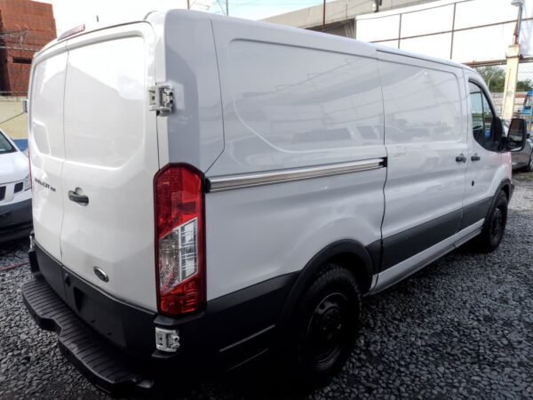 FORD TRANSIT CARGO 2017 - Image 7