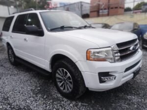 Ford EXPEDITION XLT 2017